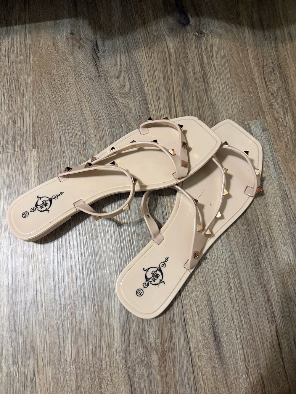 Women’s Beige Stud-Trim Thong Sandals